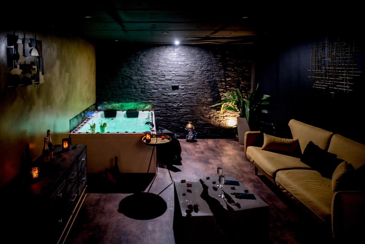 Love Suites & Spa "Le Loft" Avec Jacuzzi Privatif Médis Екстериор снимка