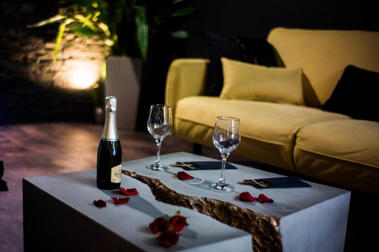 Love Suites & Spa "Le Loft" Avec Jacuzzi Privatif Médis Екстериор снимка